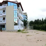 Villa Ideal