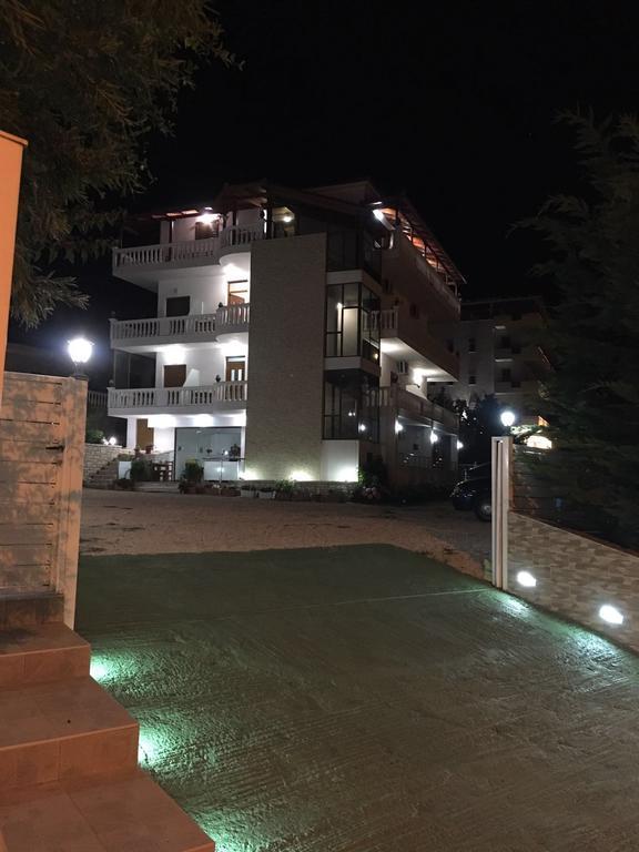 Guest house Ideal